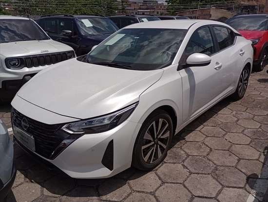 NISSAN-SENTRA-2024