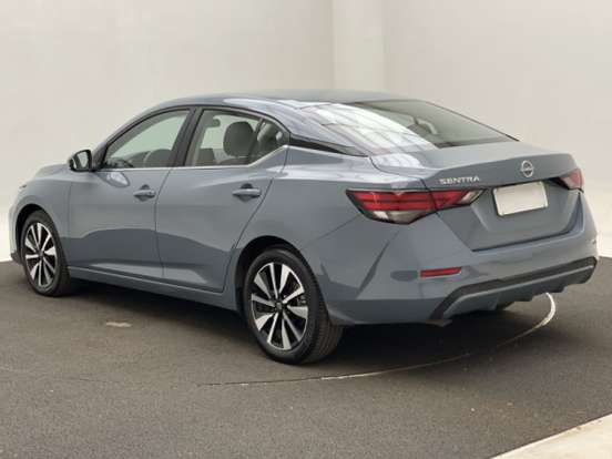 NISSAN-SENTRA-2024