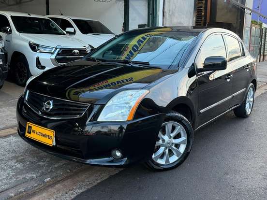 NISSAN-SENTRA-2011