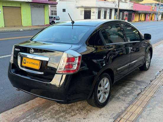 NISSAN-SENTRA-2.0 S 16V FLEX 4P AUTOMÁTICO NISSAN-SENTRA-2011