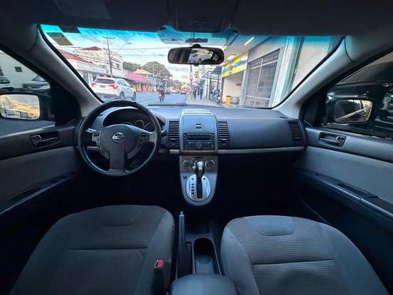 NISSAN-SENTRA-2.0 S 16V FLEX 4P AUTOMÁTICO NISSAN-SENTRA-2011