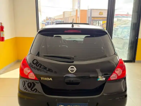 NISSAN-TIIDA-1.8 SL 16V FLEX 4P MANUAL NISSAN-TIIDA-2011