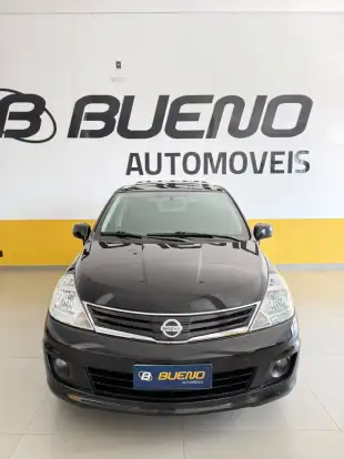NISSAN-TIIDA-2011