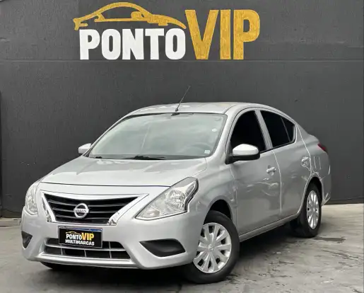 NISSAN-VERSA-2017