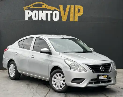 NISSAN-VERSA-2017