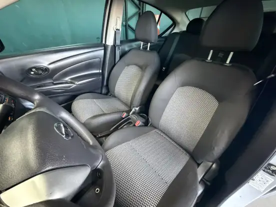 NISSAN-VERSA-2016