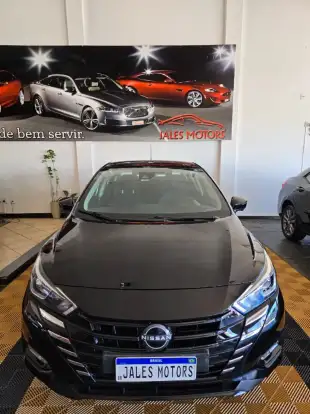 NISSAN-VERSA-2023