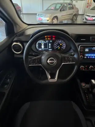 NISSAN-VERSA-2023