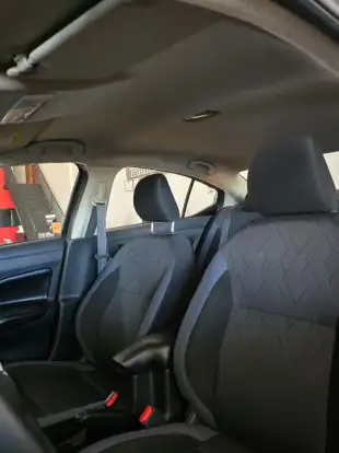 NISSAN-VERSA-2023