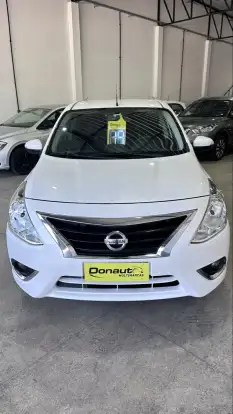 NISSAN-VERSA-2018