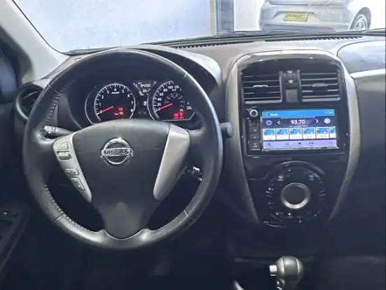 NISSAN-VERSA-1.6 16V FLEXSTART SL 4P XTRONIC NISSAN-VERSA-2018