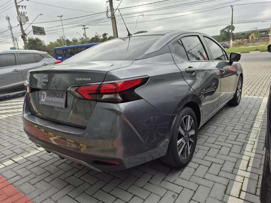 NISSAN-VERSA-2024