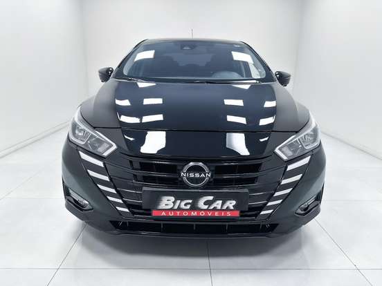 NISSAN-VERSA-2023