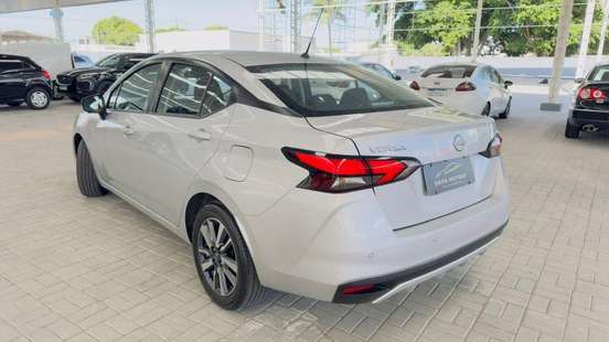 NISSAN-VERSA-2025