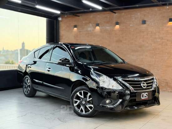 NISSAN-VERSA-1.6 16V FLEXSTART UNIQUE 4P XTRONIC NISSAN-VERSA-2017