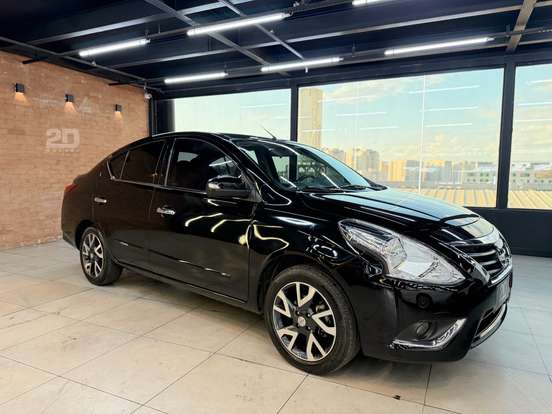 NISSAN-VERSA-1.6 16V FLEXSTART UNIQUE 4P XTRONIC NISSAN-VERSA-2017
