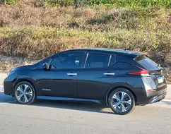 NISSAN LEAF B12P 40 ELÉTRICO NISSAN LEAF B12P 40 ELÉTRICO