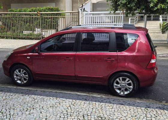 NISSAN LIVINA 1.8 SL 16V FLEX 4P AUTOMÁTICO