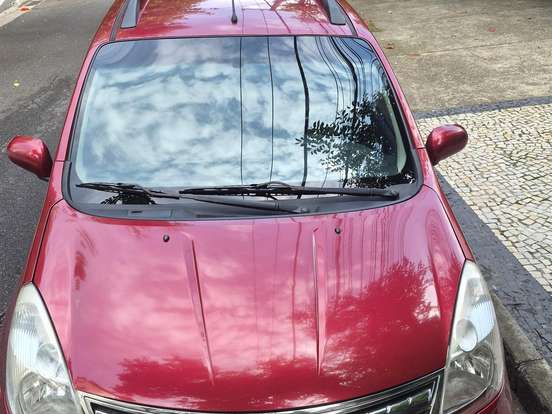 NISSAN-LIVINA-1.8 SL 16V FLEX 4P AUTOMÁTICO NISSAN-LIVINA-2012