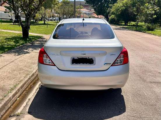 NISSAN-VERSA-2013