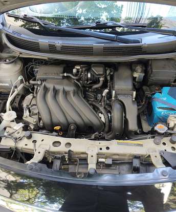 NISSAN-VERSA-2019