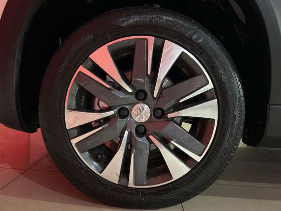 PEUGEOT-2008-1.6 16V FLEX GRIFFE 4P AUTOMÁTICO PEUGEOT-2008-2019