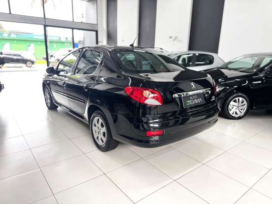 PEUGEOT-207-1.4 XR PASSION 8V FLEX 4P MANUAL PEUGEOT-207-2011