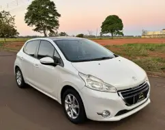 PEUGEOT 208 1.5 ALLURE 8V FLEX 4P MANUAL PEUGEOT 208 1.5 ALLURE 8V FLEX 4P MANUAL