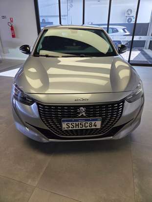 PEUGEOT-208-2023