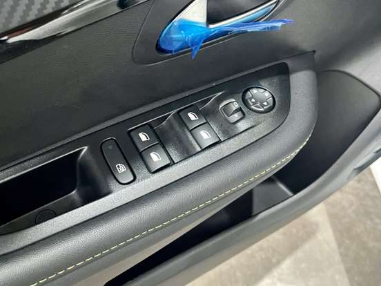 PEUGEOT-208-1.0 TURBO 200 HYBRID GT CVT PEUGEOT-208-2025