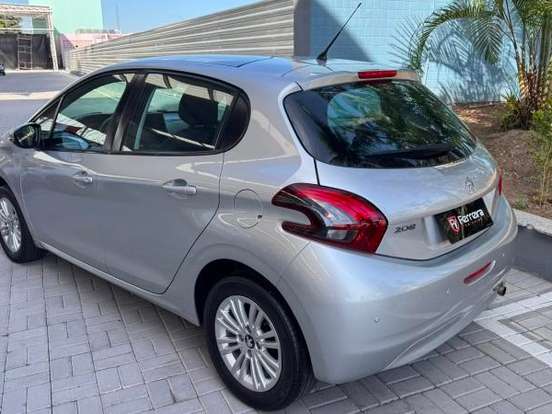 PEUGEOT-208-1.2 ALLURE 12V FLEX 4P MANUAL PEUGEOT-208-2019