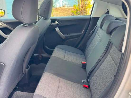 PEUGEOT-208-1.2 ALLURE 12V FLEX 4P MANUAL PEUGEOT-208-2019