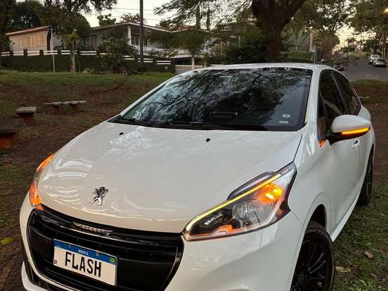 PEUGEOT-208-1.6 ACTIVE PACK 16V FLEX 4P AUTOMÁTICO PEUGEOT-208-2019
