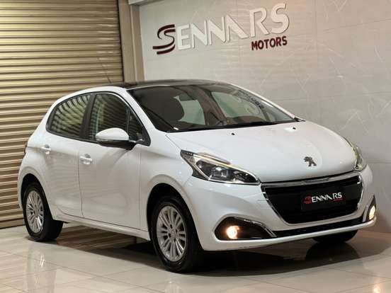PEUGEOT-208-1.6 ALLURE 16V FLEX 4P AUTOMÁTICO PEUGEOT-208-2017