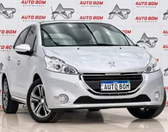PEUGEOT 208 1.6 GRIFFE 16V FLEX 4P MANUAL PEUGEOT 208 1.6 GRIFFE 16V FLEX 4P MANUAL