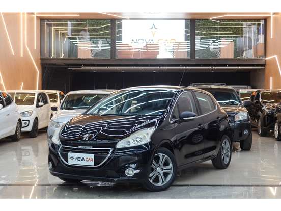 PEUGEOT-208-2013