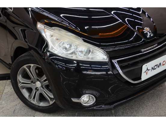PEUGEOT-208-1.6 GRIFFE 16V FLEX 4P MANUAL PEUGEOT-208-2013
