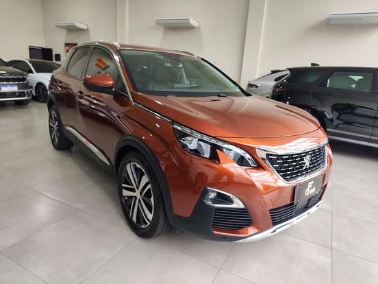 PEUGEOT-3008-2017