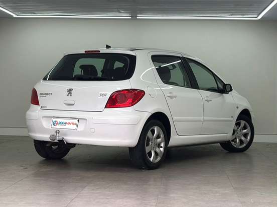 PEUGEOT-307-2011