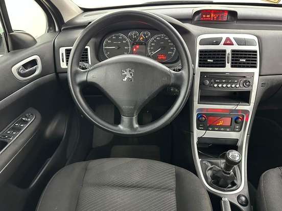 PEUGEOT-307-1.6 PRESENCE PACK 16V FLEX 4P MANUAL PEUGEOT-307-2011