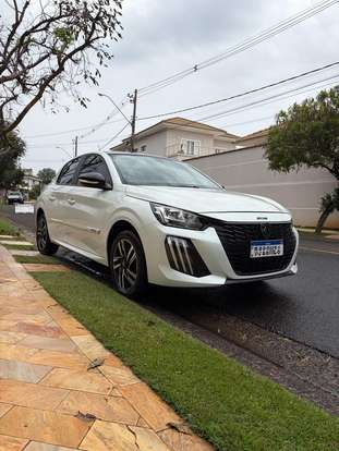 PEUGEOT-208-2024