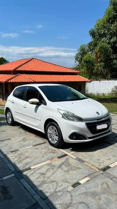PEUGEOT 208 1.2 ACTIVE PACK 12V FLEX 4P MANUAL