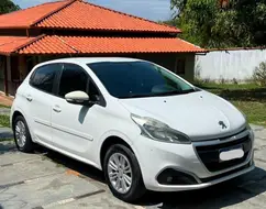 PEUGEOT 208 1.2 ACTIVE PACK 12V FLEX 4P MANUAL PEUGEOT 208 1.2 ACTIVE PACK 12V FLEX 4P MANUAL