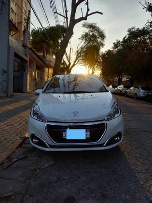 PEUGEOT 208 1.6 GRIFFE 16V FLEX 4P AUTOMÁTICO