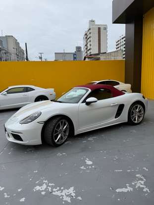 PORSCHE-718-2021