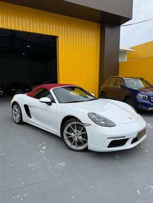 PORSCHE-718-2021