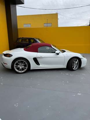 PORSCHE-718-2021