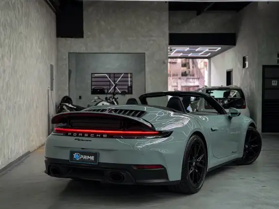 PORSCHE-911-2025