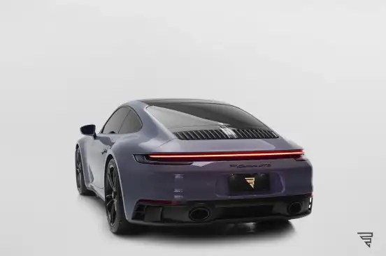 PORSCHE-911-2023