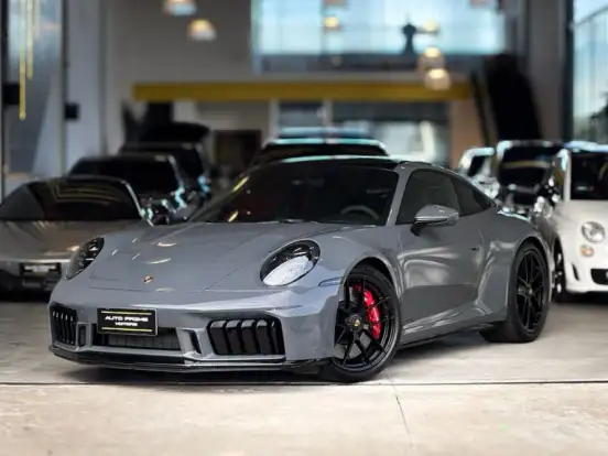 PORSCHE-911-2025